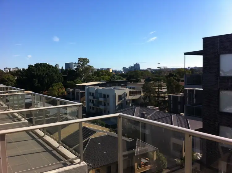 40/108 James Ruse Drive, Harris Park NSW 2142