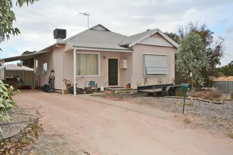 4 RUBY STREET, Wentworth NSW 2648