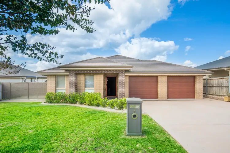 8 Gumnut Way, Aberglasslyn NSW 2320