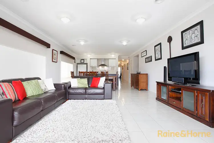 Fourth view of Homely house listing, 33 Kindred Avenue, Cranbourne North VIC 3977
