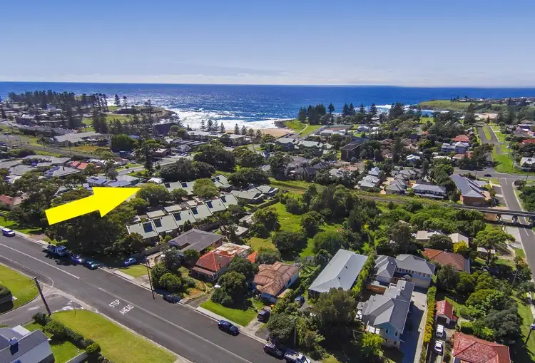 Second view of Homely house listing, 6/130 Shoalhaven Street, Kiama NSW 2533