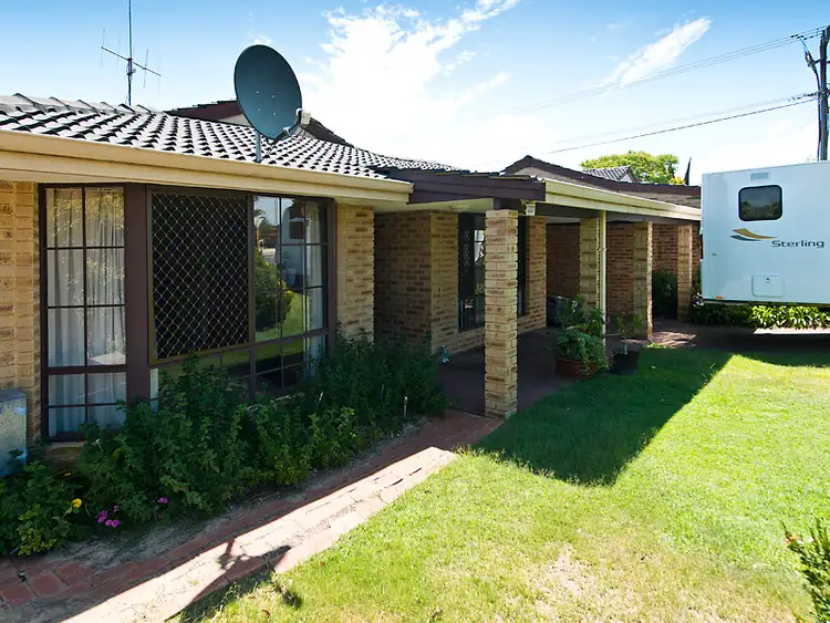 62A Marcus Ave, Booragoon WA 6154
