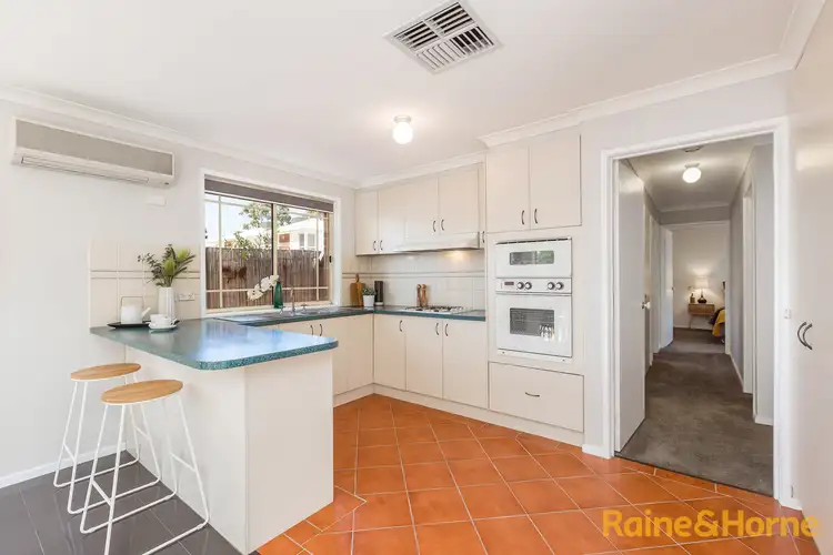 Sixth view of Homely townhouse listing, 2/114 Johnston St, Newport VIC 3015
