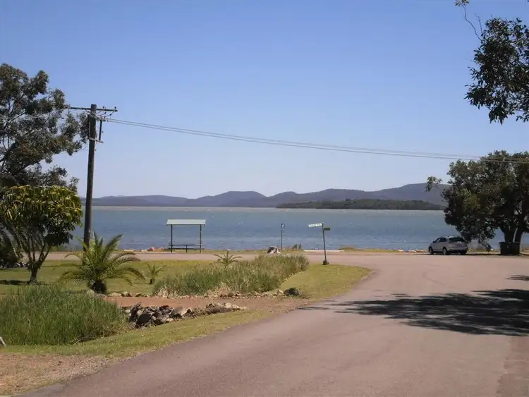 Seventh view of Homely house listing, 5 Avenue Of The Allies, Tanilba Bay NSW 2319