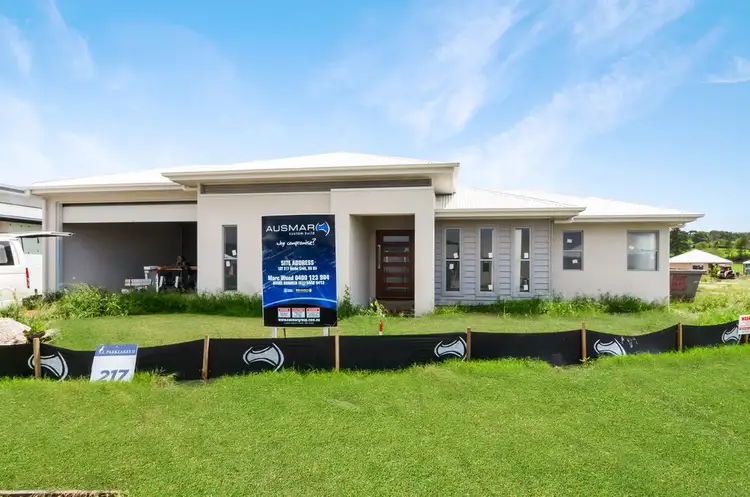 12 GREBE CRESCENT, Bli Bli QLD 4560