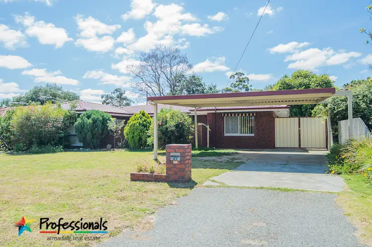 27 Dixie Rd, Kelmscott WA 6111