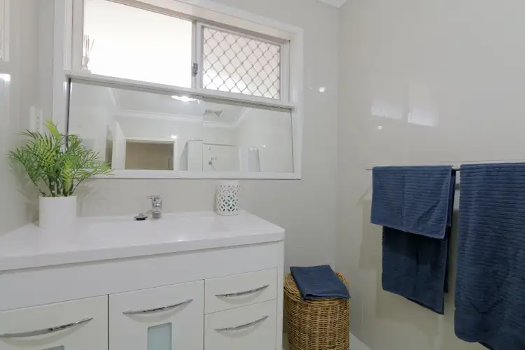 Fifth view of Homely semi-detached listing, 28 Hogarth Way, Bateman WA 6150