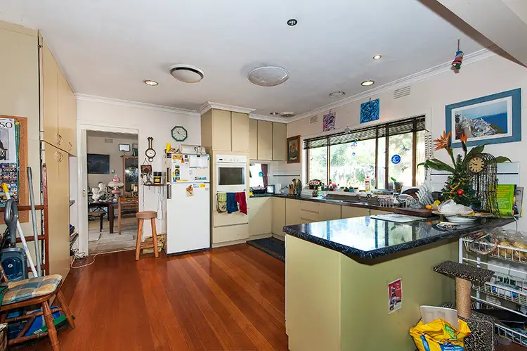 Fifth view of Homely house listing, 3 Streldon Avenue, Strathmore VIC 3041