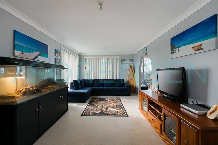 Second view of Homely house listing, 6 Koby Close, Lake Haven NSW 2263