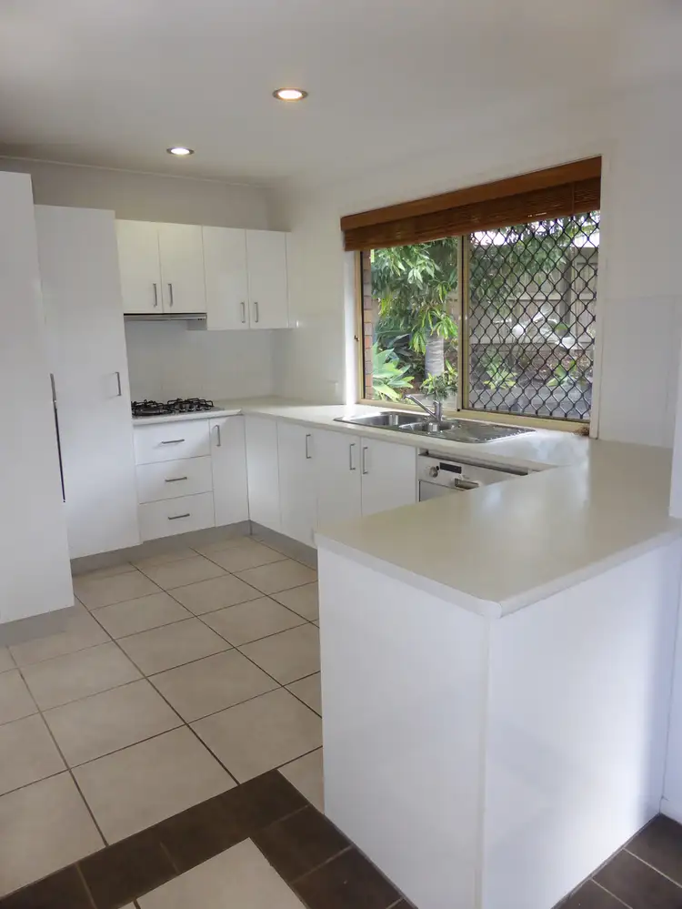 Fourth view of Homely house listing, 2/18 Cabot Court, Merrimac QLD 4226
