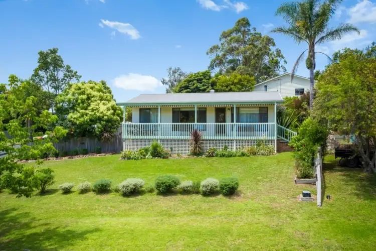 6 Game Crescent,, Bega NSW 2550