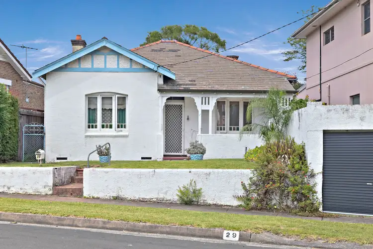 29 Tait Street, Russell Lea NSW 2046