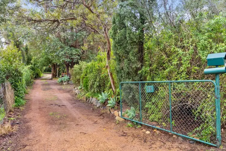 75 Old York Road, Greenmount WA 6056