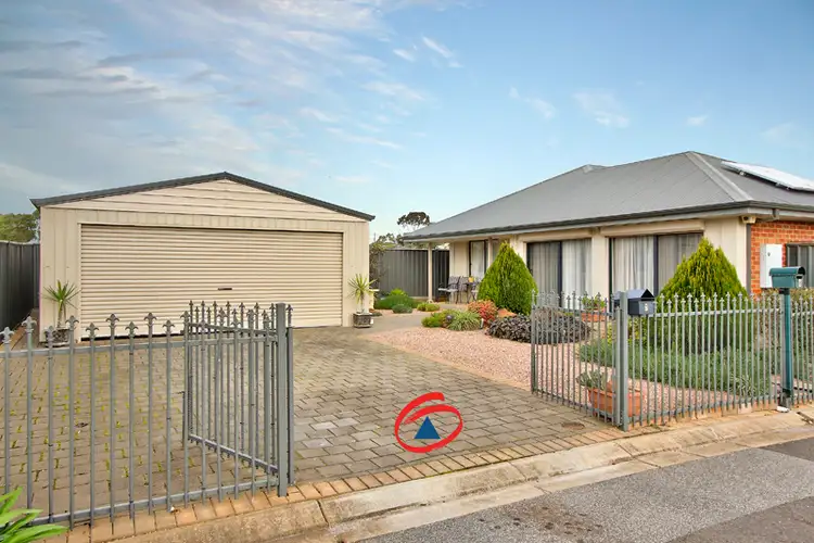 Second view of Homely house listing, 7 Hamra Drive, Smithfield SA 5114