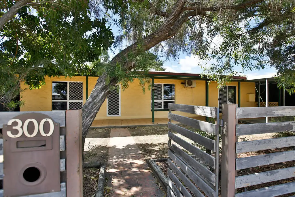 Main view of Homely house listing, 300 Pinnacle Drive, Rasmussen QLD 4815
