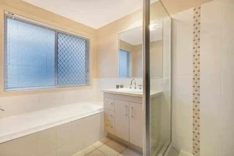 Sixth view of Homely house listing, 4 Karragarra Place, Thornlands QLD 4164