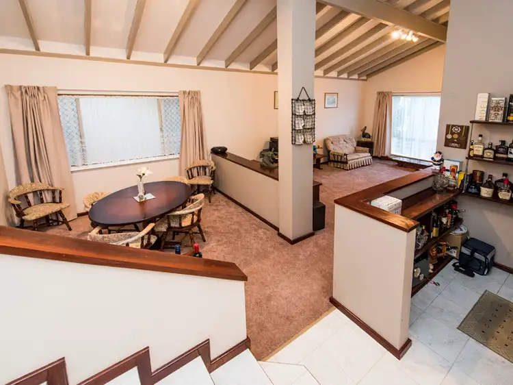 Sixth view of Homely house listing, 10 Burtenshaw Close, Leeming WA 6149
