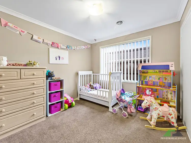 Seventh view of Homely house listing, 19 Menzies Close, Narre Warren South VIC 3805