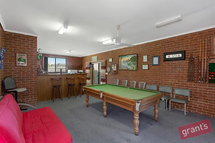 Fifth view of Homely house listing, 4-6 Leech Court, Narre Warren North VIC 3804