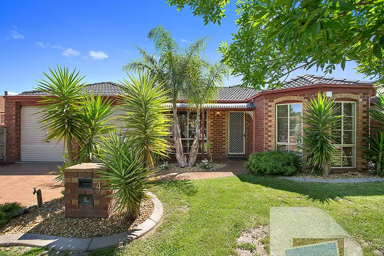 4 Lennon Circuit, Narre Warren South VIC 3805