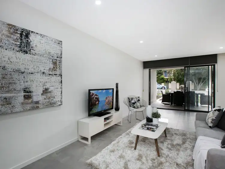 Fourth view of Homely apartment listing, 2 / 24 Wallace Street, Chermside QLD 4032