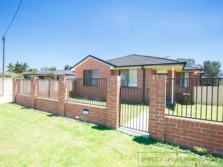 1/4 Yarrum Ave, Beresfield NSW 2322