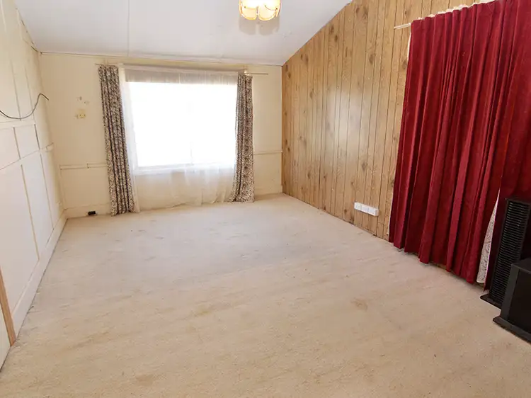 Third view of Homely house listing, 8 Latrobe Avenue, Red Cliffs VIC 3496