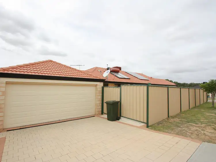 Sixth view of Homely house listing, 17 Pepperell Crescent, Leda WA 6170