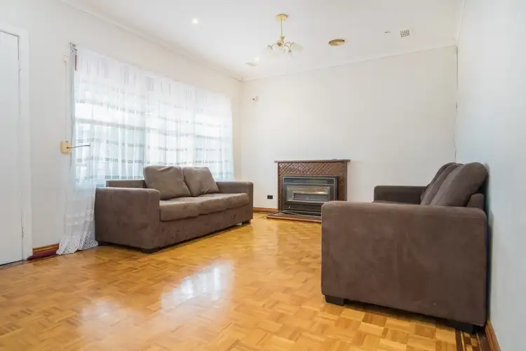 Fifth view of Homely house listing, 48 Emu Parade, Jacana VIC 3047