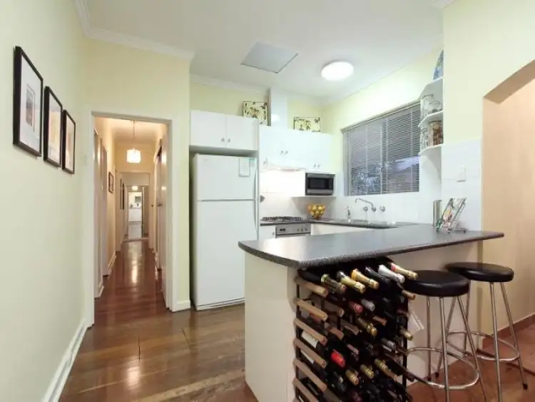 Sixth view of Homely house listing, 6 Lisa Place, Mount Pleasant WA 6153