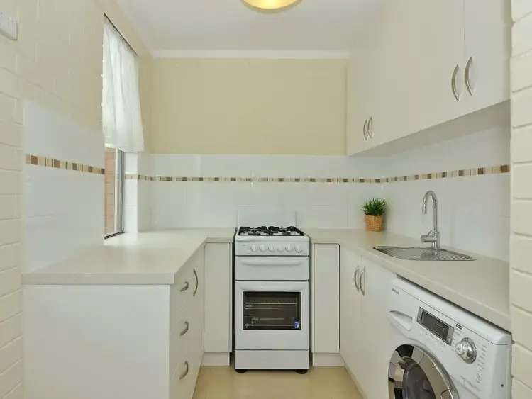 Fourth view of Homely apartment listing, 61/4 Bulwer Street, Perth WA 6000