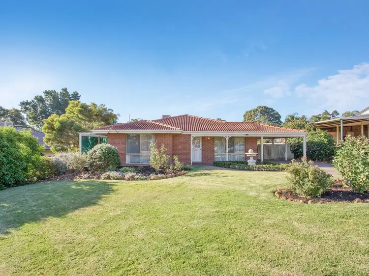 24 Bottega Place, Lesmurdie WA 6076