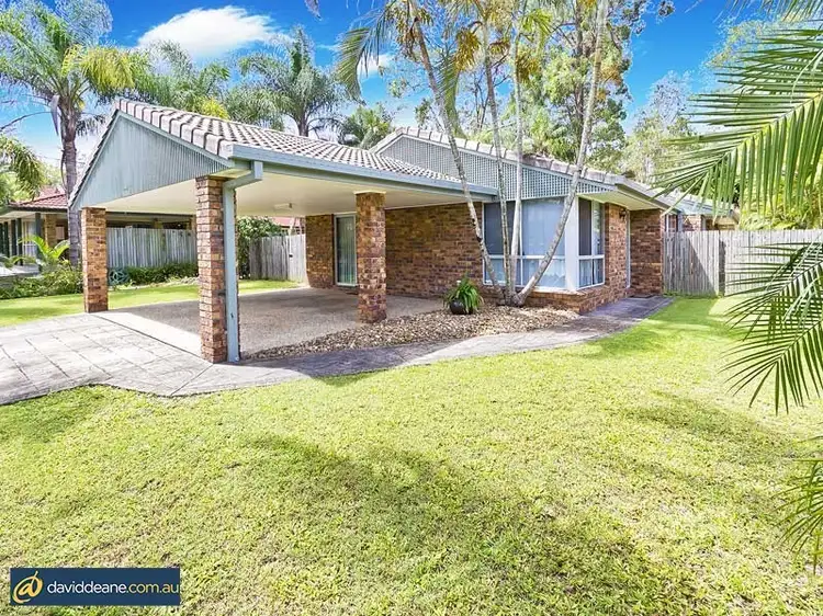 80 Rue Montaigne, Petrie QLD 4502