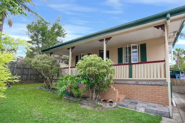 43 Garnet Street, Scarborough QLD 4020