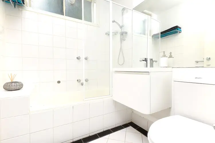 Sixth view of Homely unit listing, 6/82 Raleigh Road, Maribyrnong VIC 3032