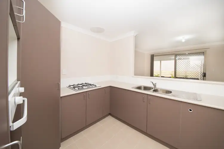 Fourth view of Homely house listing, 4 121 Clayton Road, Narrogin WA 6312