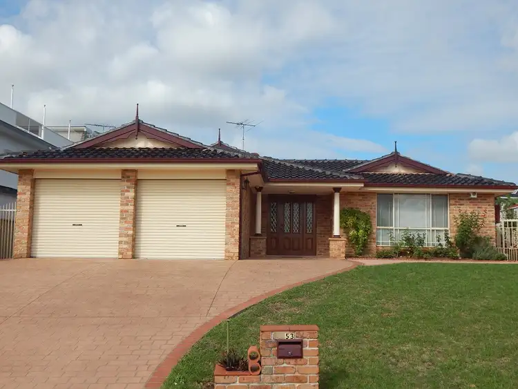 53 Bossley Road, Bossley Park NSW 2176