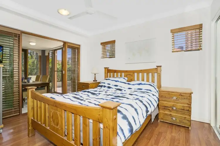 Seventh view of Homely unit listing, 1/19 Britannia Avene, Broadbeach QLD 4218