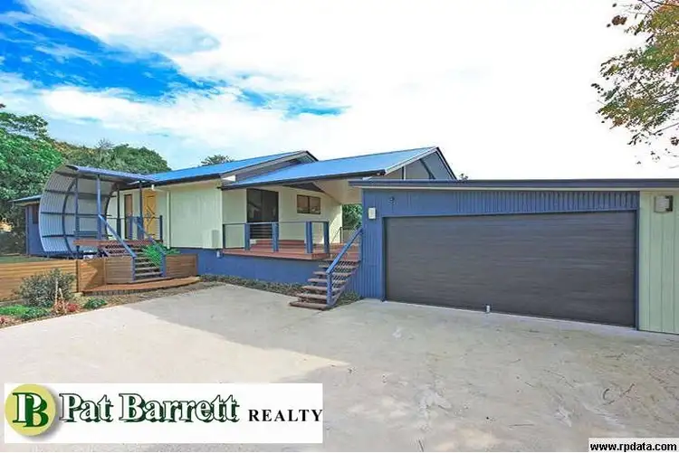 6 A Charles, Birkdale QLD 4159