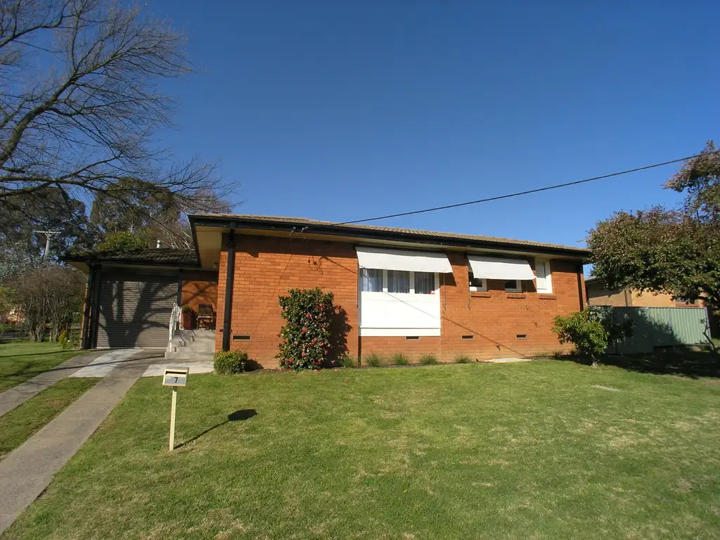 Main view of Homely house listing, 7 Algona Crescent, Orange NSW 2800