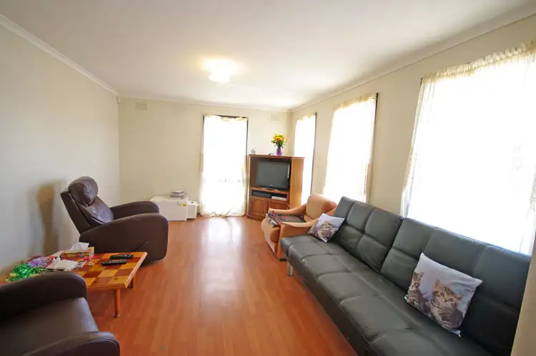 Second view of Homely house listing, 48 Mossgiel Park Drive, Endeavour Hills VIC 3802