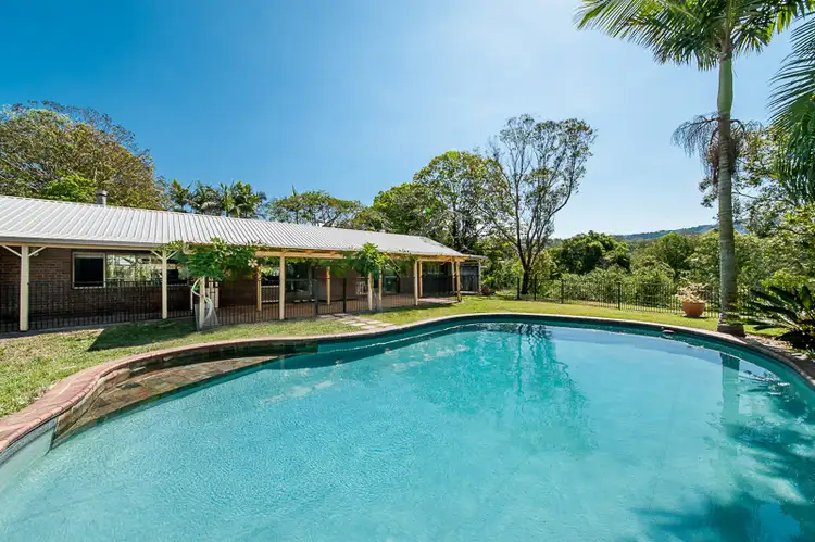11 Simba Road, West Woombye QLD 4559