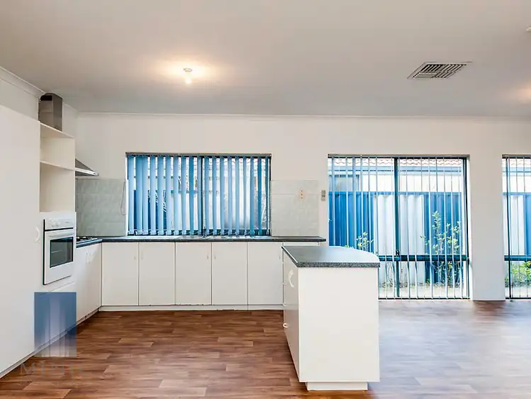 Fourth view of Homely house listing, 19 Spoonbill Place, Queens Park WA 6107