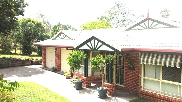 27 Balmoral Grove, Karalee QLD 4306
