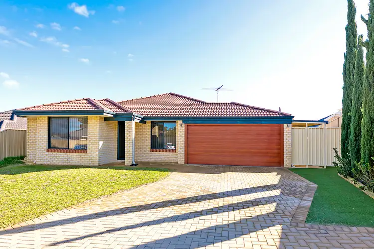 15 Cortona Grove, Sinagra WA 6065