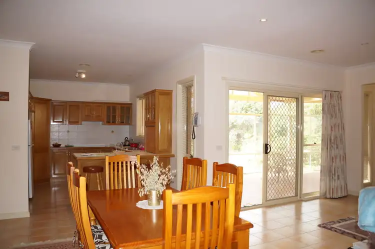 Fifth view of Homely house listing, 2 Glenquarry Crescent, Bowral NSW 2576