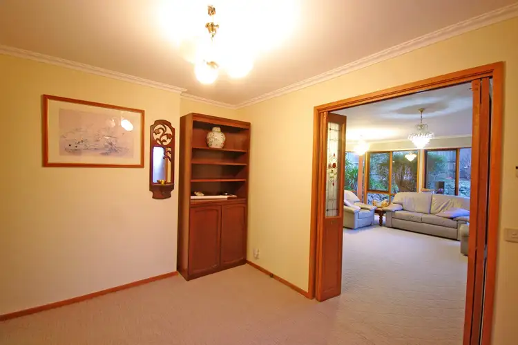 Fifth view of Homely house listing, 9 Astran Court, Endeavour Hills VIC 3802