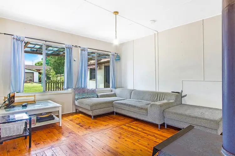 Second view of Homely house listing, 3 Matthews Parade, Point Clare NSW 2250
