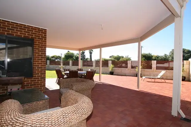Fourth view of Homely house listing, 19 Murphy Way, Warnbro WA 6169