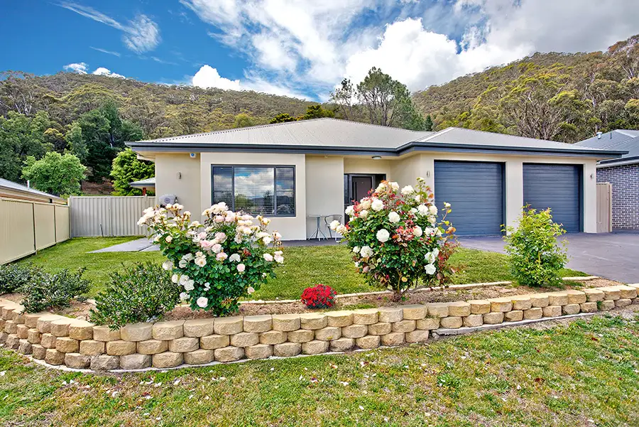 Main view of Homely house listing, 24 Munjowee Circle, Lithgow NSW 2790